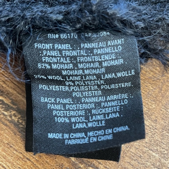 NWT Sleeping On Snow x Anthropologie Black Tavan Mohair Blend Fuzzy Vest - Picture 13 of 14